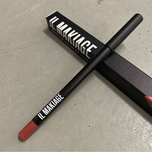 New in Box IL MAKIAGE Waterproof Lipliner